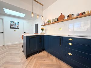 Photo 20- click for photo gallery